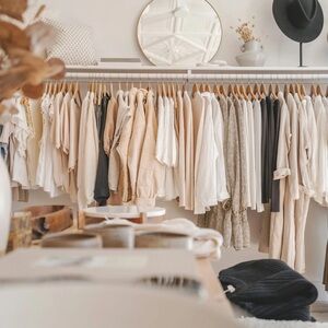 Meet your Posher, Olivia